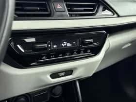 Suzuki Swift (2025) thumbnail 10