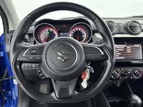 Suzuki Swift (2021) thumbnail 16