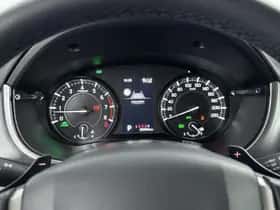 Suzuki Vitara (2025) thumbnail 5