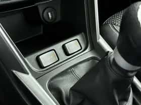 Suzuki S-Cross (2023) thumbnail 22