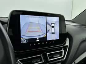 Suzuki S-Cross (2023) thumbnail 8