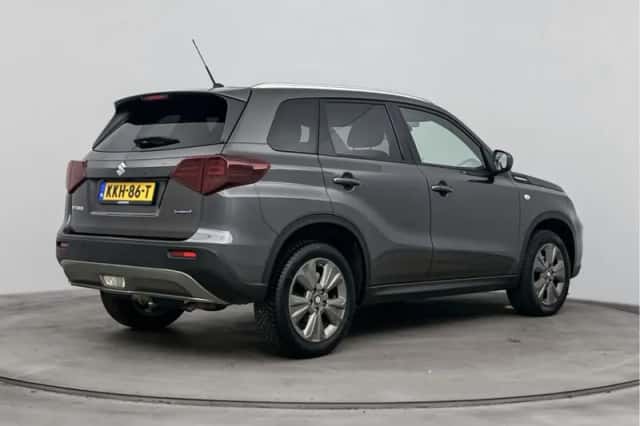 Suzuki Vitara (2025) thumbnail 2
