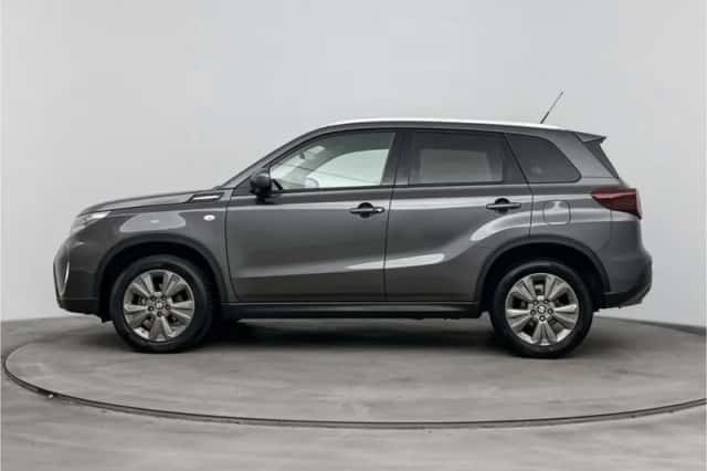 Suzuki Vitara (2025) thumbnail 3