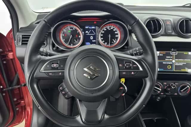 Suzuki Swift (2021) thumbnail 6