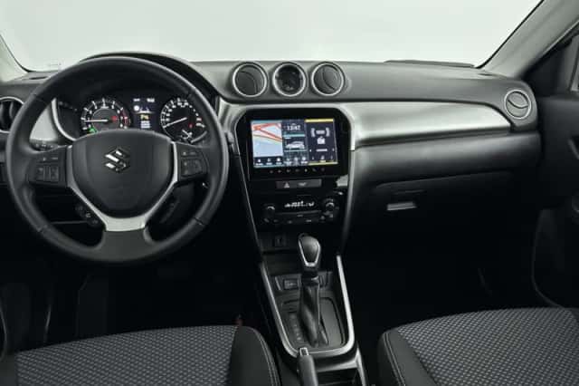 Suzuki Vitara (2025) thumbnail 4