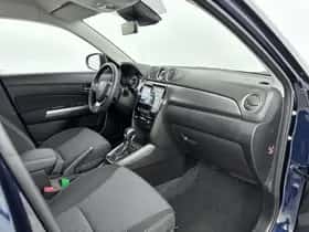 Suzuki Vitara (2025) thumbnail 6