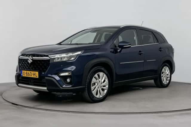 Suzuki S-Cross (2023) thumbnail 1