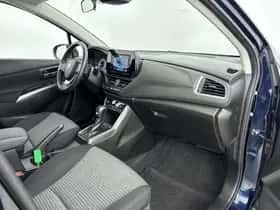 Suzuki S-Cross (2023) thumbnail 6