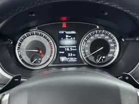 Suzuki Vitara (2019) thumbnail 5