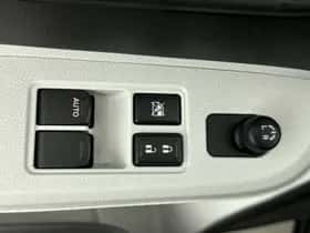 Suzuki Ignis (2019) thumbnail 18