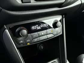 Suzuki S-Cross (2022) thumbnail 9