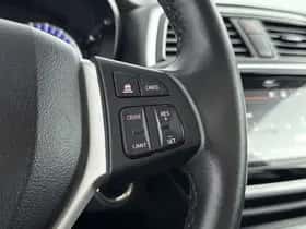 Suzuki S-Cross (2020) thumbnail 13