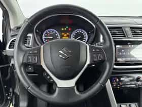 Suzuki S-Cross (2020) thumbnail 16