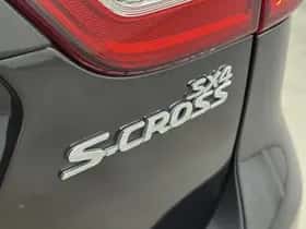 Suzuki S-Cross (2020) thumbnail 17
