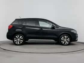 Suzuki S-Cross (2020) thumbnail 10