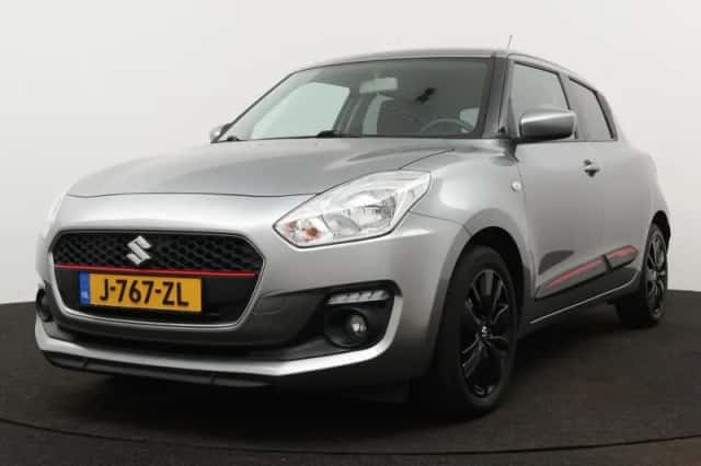 Suzuki Swift (2020) thumbnail 1