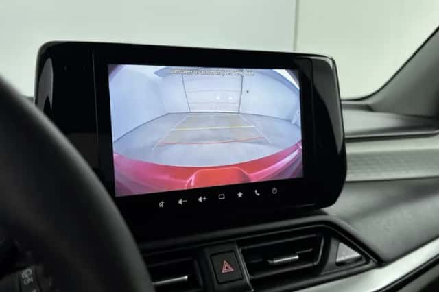 Suzuki Swift (2025) thumbnail 6