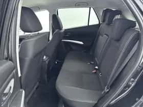 Suzuki S-Cross (2020) thumbnail 14