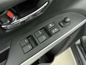 Suzuki S-Cross (2020) thumbnail 19