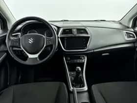 Suzuki S-Cross (2020) thumbnail 4