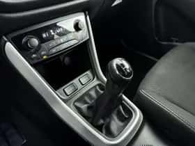 Suzuki S-Cross (2020) thumbnail 9
