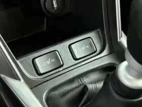 Suzuki S-Cross (2023) thumbnail 26