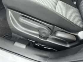 Suzuki S-Cross (2023) thumbnail 28