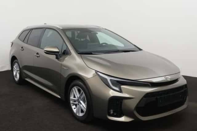 Suzuki Swace (2025) thumbnail 1