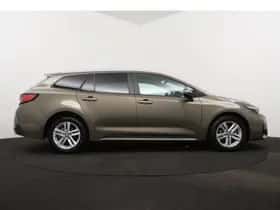 Suzuki Swace (2025) thumbnail 9