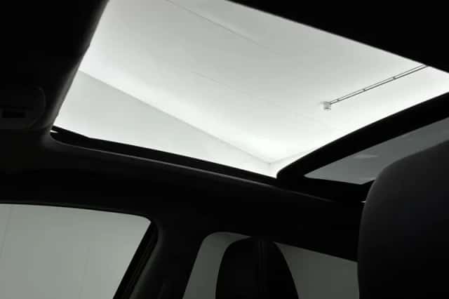 Suzuki Vitara (2020) thumbnail 4