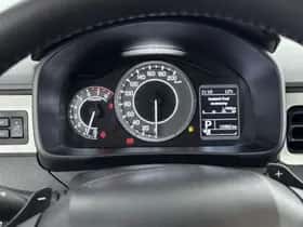 Suzuki Ignis (2024) thumbnail 5