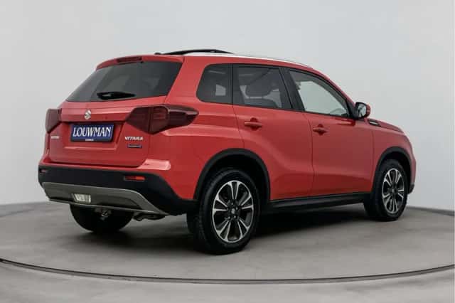 Suzuki Vitara (2022) thumbnail 2