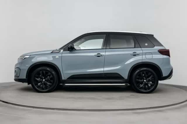 Suzuki Vitara (2023) thumbnail 3