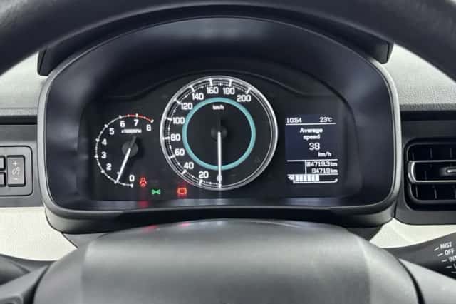 Suzuki Ignis (2019) thumbnail 5