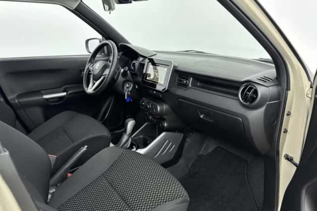Suzuki Ignis (2024) thumbnail 5