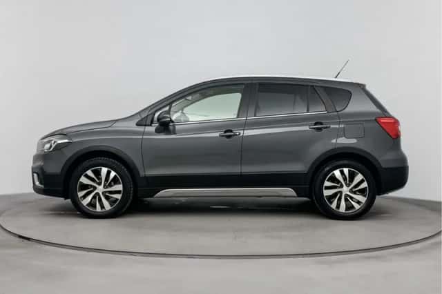 Suzuki S-Cross (2021) thumbnail 3