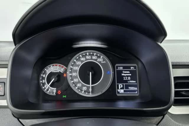 Suzuki Ignis (2024) thumbnail 5