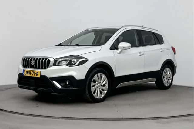 Suzuki S-Cross (2020) thumbnail 1