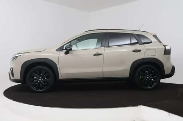 Suzuki S-Cross (2026) thumbnail 2