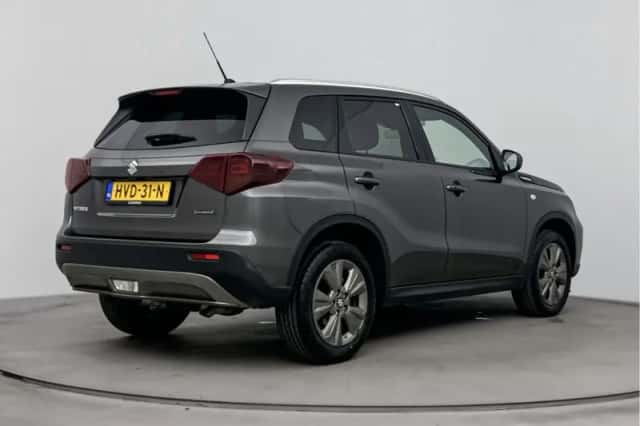 Suzuki Vitara (2025) thumbnail 2