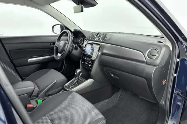 Suzuki Vitara (2025) thumbnail 6