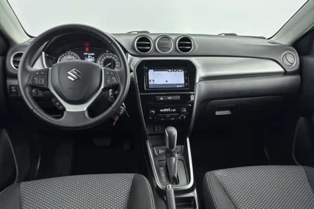 Suzuki Vitara (2019) thumbnail 4