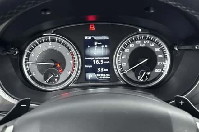 Suzuki Vitara (2019) thumbnail 5