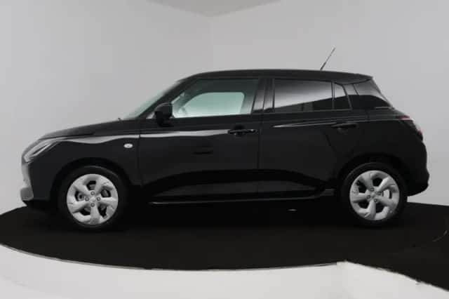Suzuki Swift (2026) thumbnail 3