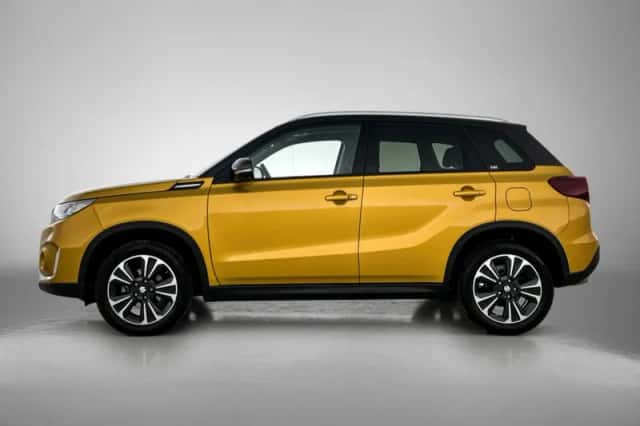 Suzuki Vitara (2023) thumbnail 3