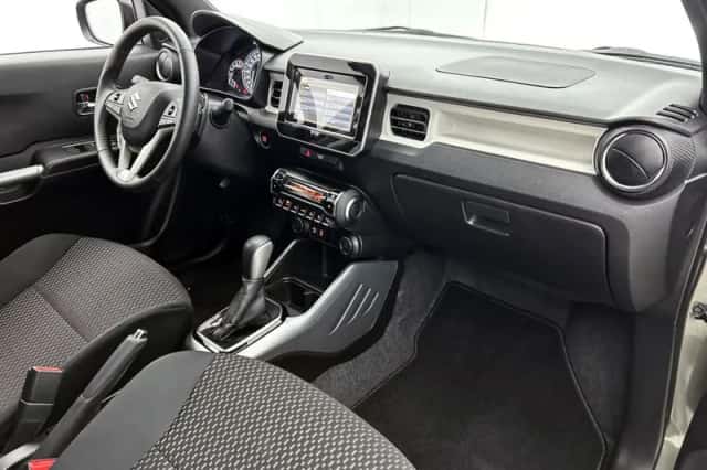 Suzuki Ignis (2024) thumbnail 6