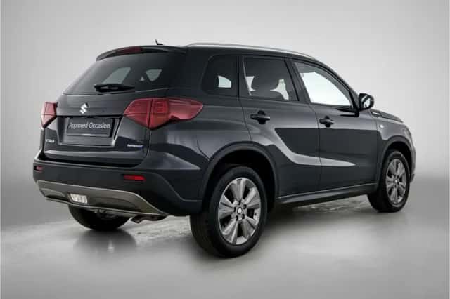 Suzuki Vitara (2022) thumbnail 2