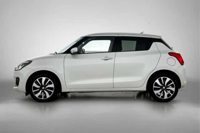 Suzuki Swift (2019) thumbnail 3