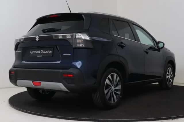Suzuki S-Cross (2026) thumbnail 2