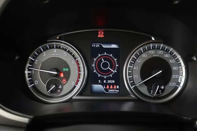 Suzuki Vitara (2021) thumbnail 5